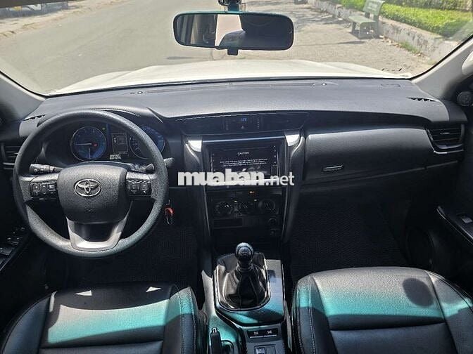 FORTUNER 2.4G 2020 MT DẦU MẪU MỚI 89000KM BH 1 NĂM