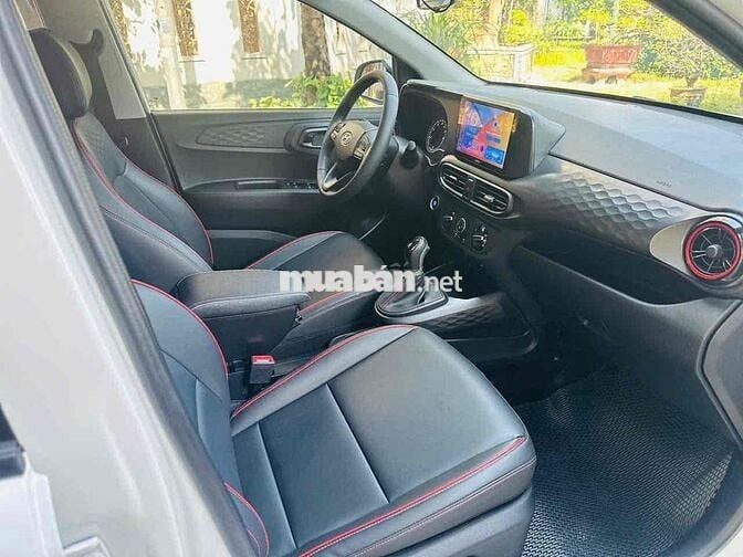 Hyundai Grand i10 2022 1.2 AT - 30000 km