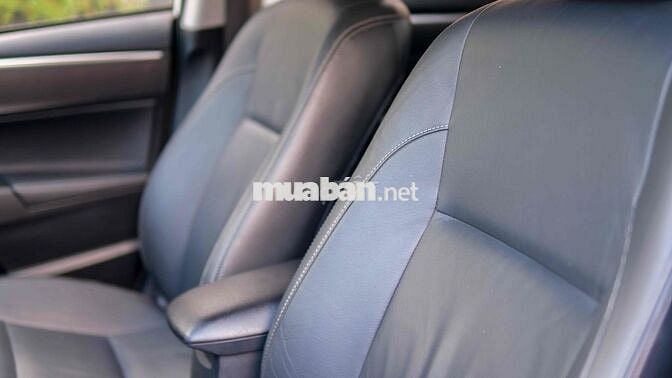 Toyota Corolla Altis 1.8 G 2015 - màu trắng