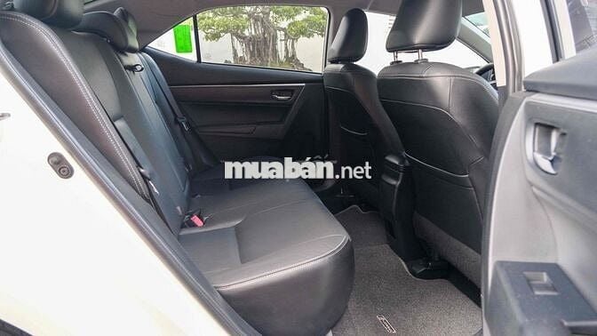 Toyota Corolla Altis 1.8 G 2015 - màu trắng