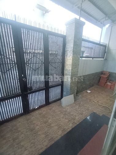 Cho Thuê Nhà 2 Lầu Mặt Tiền KD. P Linh Đông. TP Thủ Đức 