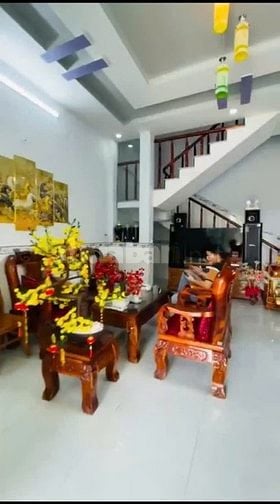 Giá 1tỷ050 Cô Mai sang tên nhà gần chợ Đệm, Tân Kiên Bình Chánh. SHR.