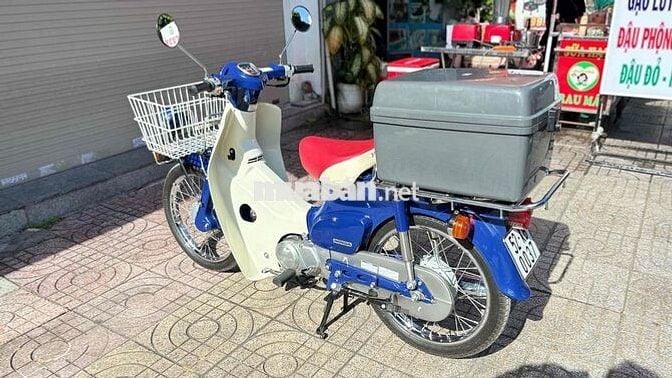 honda cub 50cc siêu đẹp giấy tờ đầy đủ