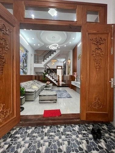 CHÚ TƯ BÁN GẤP NHÀ LÊ VĂN DUYỆT BÌNH THẠNH 56M2/1T1L 2TY150 NGAY UBND