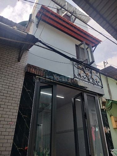 Bán nhà hẻm 456 huỳnh Tấn Phát, Bình Thuận, quận 7,dt 3x7,5m.giá:1,8ty