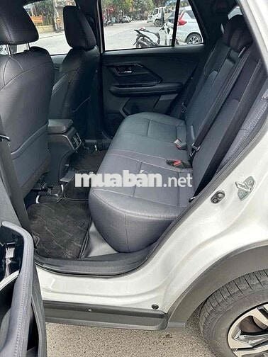 Toyota Yaris Cross 2024 - 1100 km