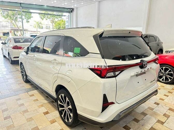 TOYOTA VELOZ cross TOP 1.5 CVT, sx2022 - 42.379km