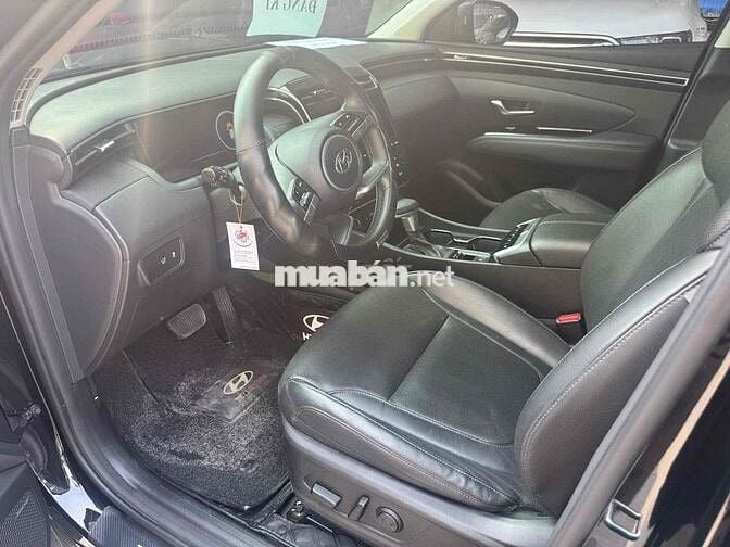 Hyundai Tucson 2023 2.0 AT Đặc biệt - 9000 km