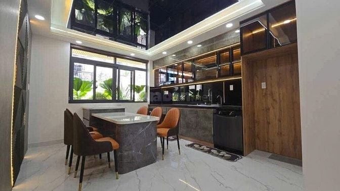  68M2 (4x17) -  5 Tầng - Full NT- 4PN- 5WC - 6,05Tỷ- Siêu Phẩm HXH 