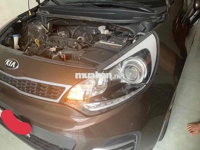 Kia Rio 2015 1.4 AT Hatchback - 51000 km