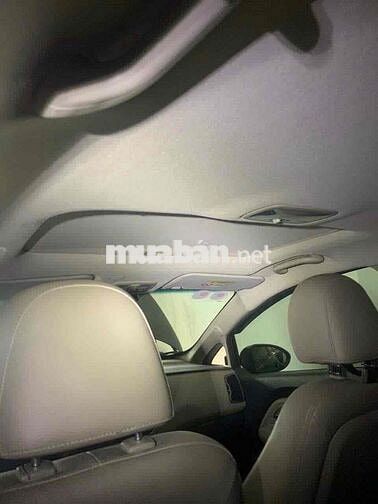 Kia Rio 2015 1.4 AT Hatchback - 51000 km