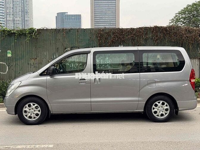 City Car bán xe Hyundai Grand Starex 2013 2.4 MT