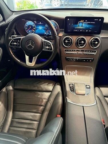 Mercedes Benz GLC 300 4MATIC 2021 Màu Đen