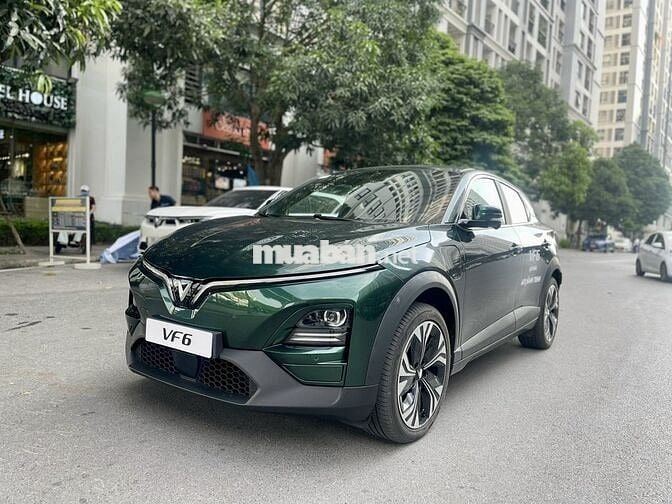 VinFast VF6 hỗ trợ 100% phí trước bạ