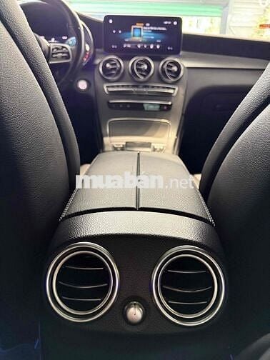 Mercedes Benz GLC 300 4MATIC 2021 Màu Đen