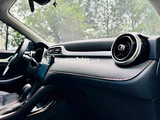 MG MGZS 2023 Luxury 1.5 AT 2WD - 30000 km