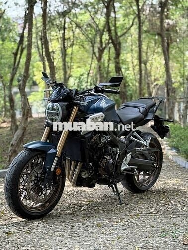 Honda CB650R 2021 xe đi cực ít