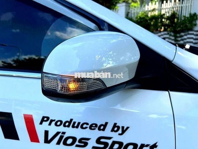 Toyota Vios 2017 1.5E - Trắng đẹp