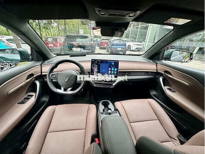 xe VinFast VF6 2025