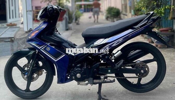 exciter xuống áo giấy trắng