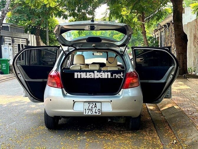 Toyota Yaris 2007 1.3 AT - Ghi bạc đẹp