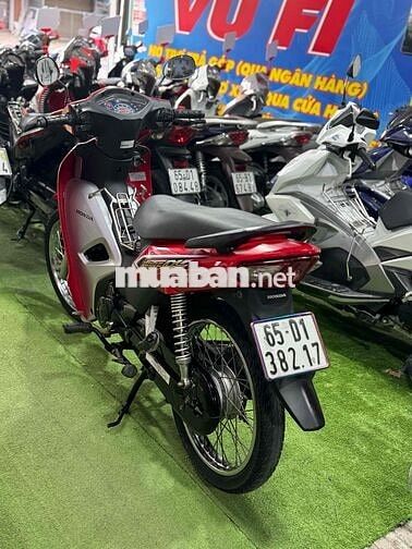 Honda Wave @ 110/ Zin Đẹp Chính Chủ 65 Vỏ Zin Cặp