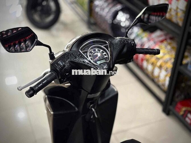 Vision 2024 Smarkey Lướt ( Hỗ trợ Trả GÓP )