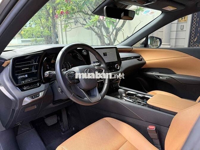 Lexus RX 2023 350 Premium - 170000 km