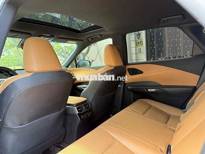 Lexus RX 2023 350 Premium - 170000 km