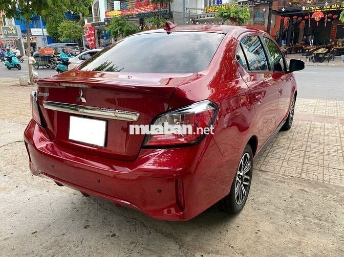 Mitsubishi Attrage 2021 1.2 CVT Màu Đỏ Chỉ 340tr
