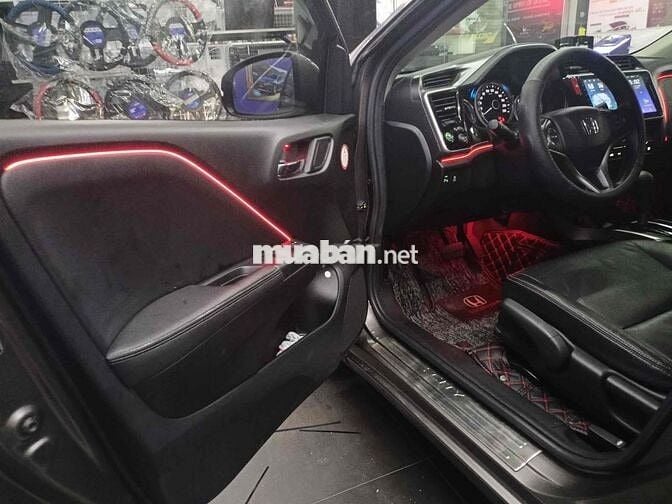 Honda City 2018 1.5 TOP - 70000 km
