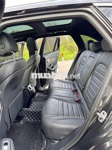 Bán Mercedes GLC 300 4MATIC,đời 2022