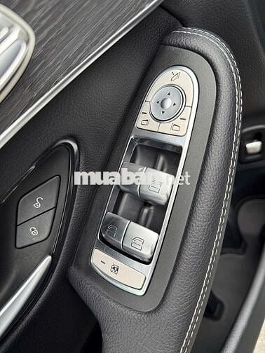 Bán Mercedes GLC 300 4MATIC,đời 2022