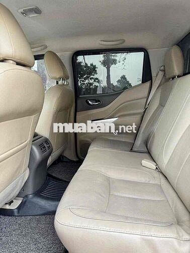 Nissan Navara 2017 VL 2.5 AT 4WD - 11000 km