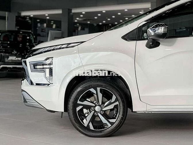 MITSUBISHI XPANDER PREMIUM 2025 GIẢM TRƯỚC BẠ +QUÀ
