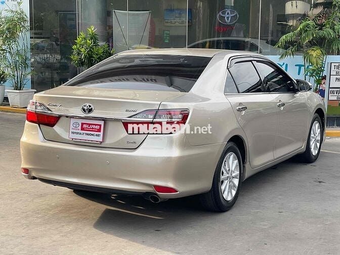 Toyota Camry 2.0E 2016