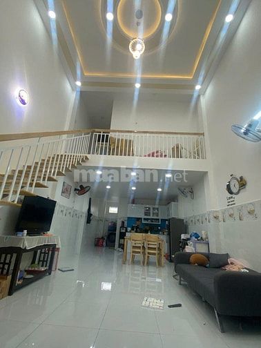 Nhà mới xây - sổ hồng công chứng trong ngày – 1T 1L 2PN – Giá: 1tỷ780t