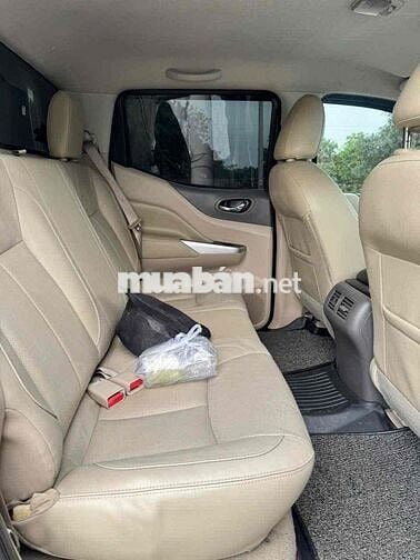 Nissan Navara 2017 VL 2.5 AT 4WD - 11000 km