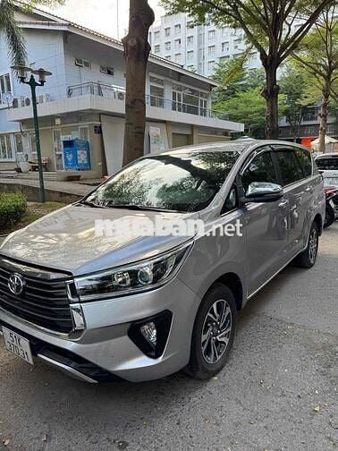 Toyota Innova 2.0G 2022 Xem xe thương lượng mạnh