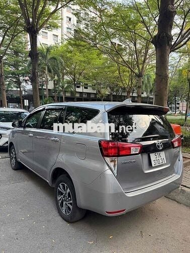 Toyota Innova 2.0G 2022 Xem xe thương lượng mạnh
