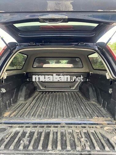 Nissan Navara 2017 VL 2.5 AT 4WD - 11000 km