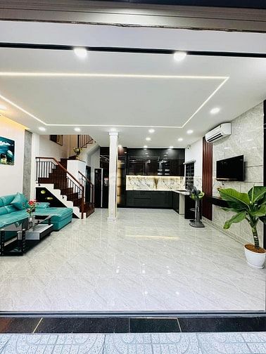 Nhà mặt tiền kinh doanh đường Bình Phú, Quận 6. Khu dân đông đúc