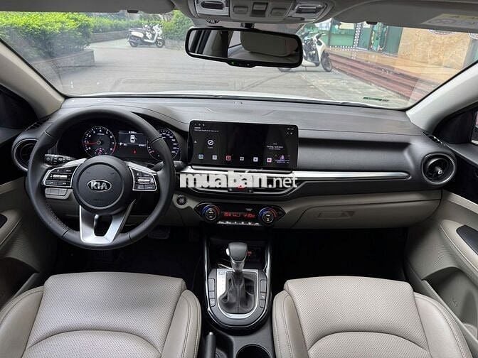 Kia Cerato 2021 1.6 AT LUXURY - 50000 km