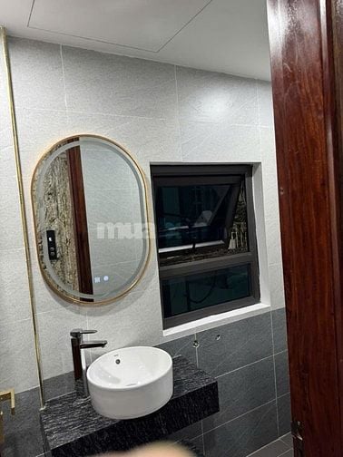 Cần bán căn nhà số 7 Ngõ 12/85 Đào Tấn, nhà xây mới 7 tầng thang máy