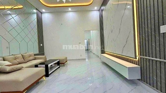 NHÀ CẤP 4 CHO VỢ CHỒNG MỚI CƯỚI CỰC ĐẸP, SỔ HỒNG RIÊNG 300TR SỞ HỮU