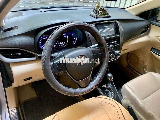 Gia đình cần bán xe Toyota Vios số tự động SX 2022