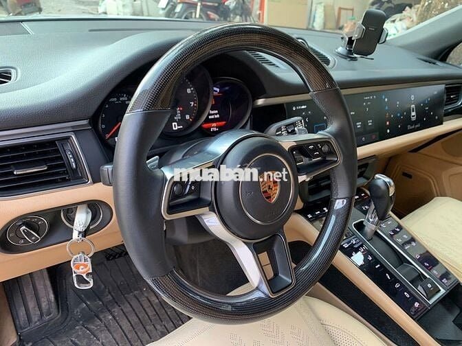 Porsche Macan 2016 Turbo - 60000 km