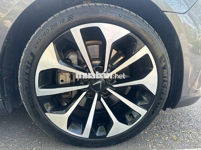 Vinfast Lux A 2.0turbo 2020 bản Premium