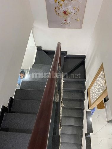 Bán nhà hẻm xe hơi gần KDC An Sương, chợ Cây Sộp Quận 12 sổ hồng riêng