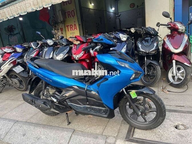 Honda air blade 125 2022 mới 90% bstp chính chủ